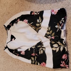 Raw Edge Sweater Women's medium